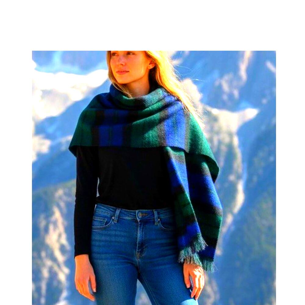 Lambswool Black Watch Tartan Scarf Fringe Superfine Wool Preppy Casual Academia